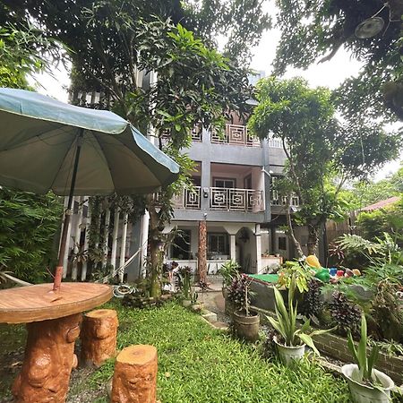 Purple Orchid Bed And Breakfast Tagaytay City Exterior foto